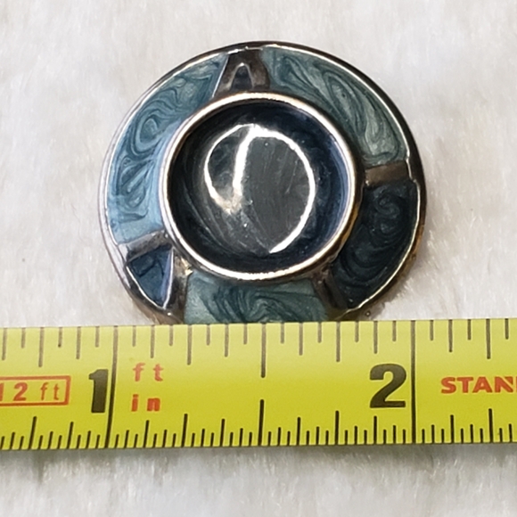 Beautiful Design Women's Earrings. - Picture 9 of 11